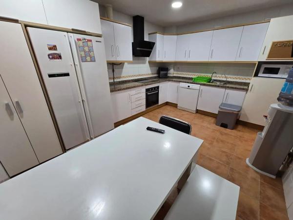 Terraced house for sale at  Calle Alcalde Vicent Baeza , San Juan de Alicante photo 3