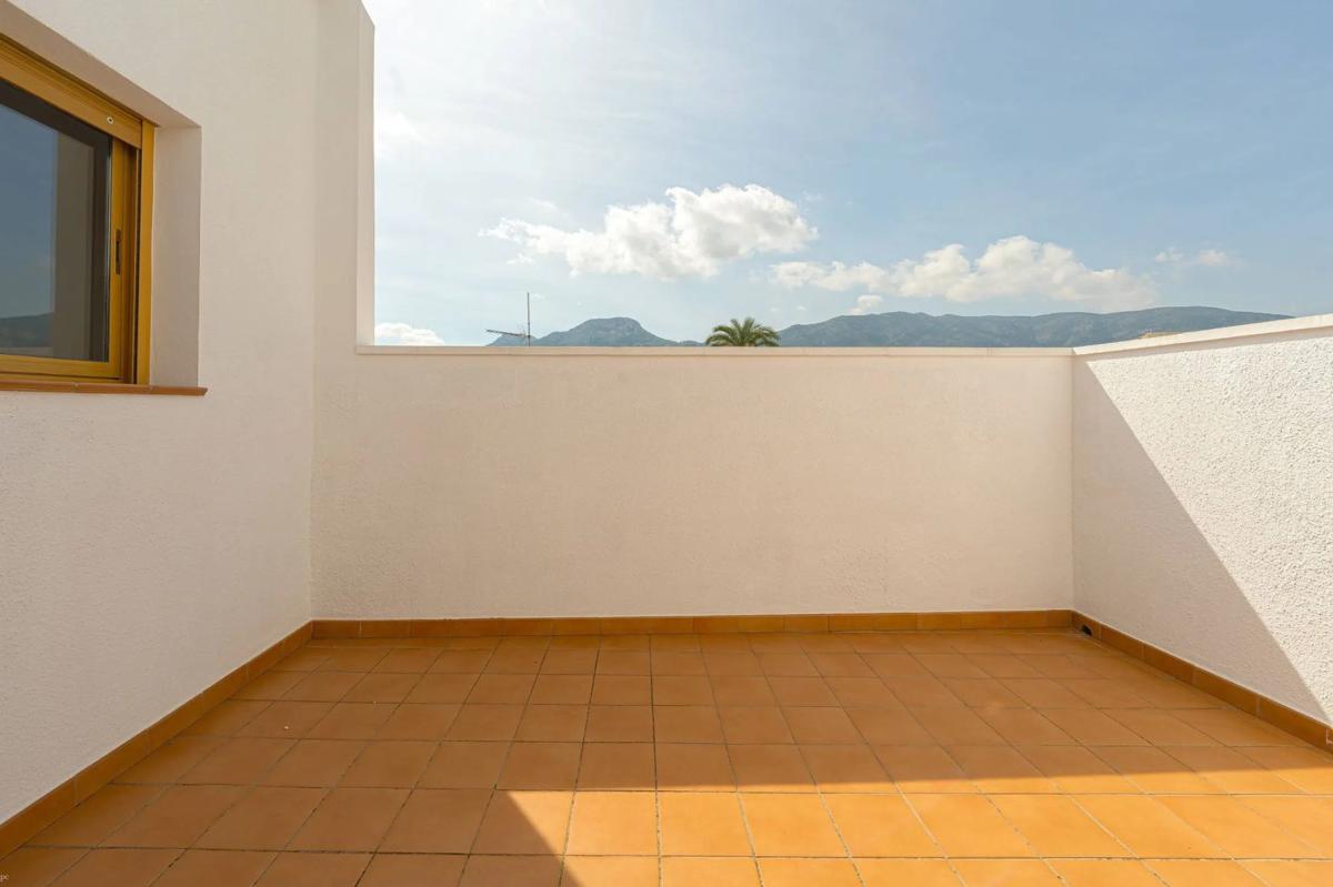 Propiedades en venta y alquiler en España photo 3