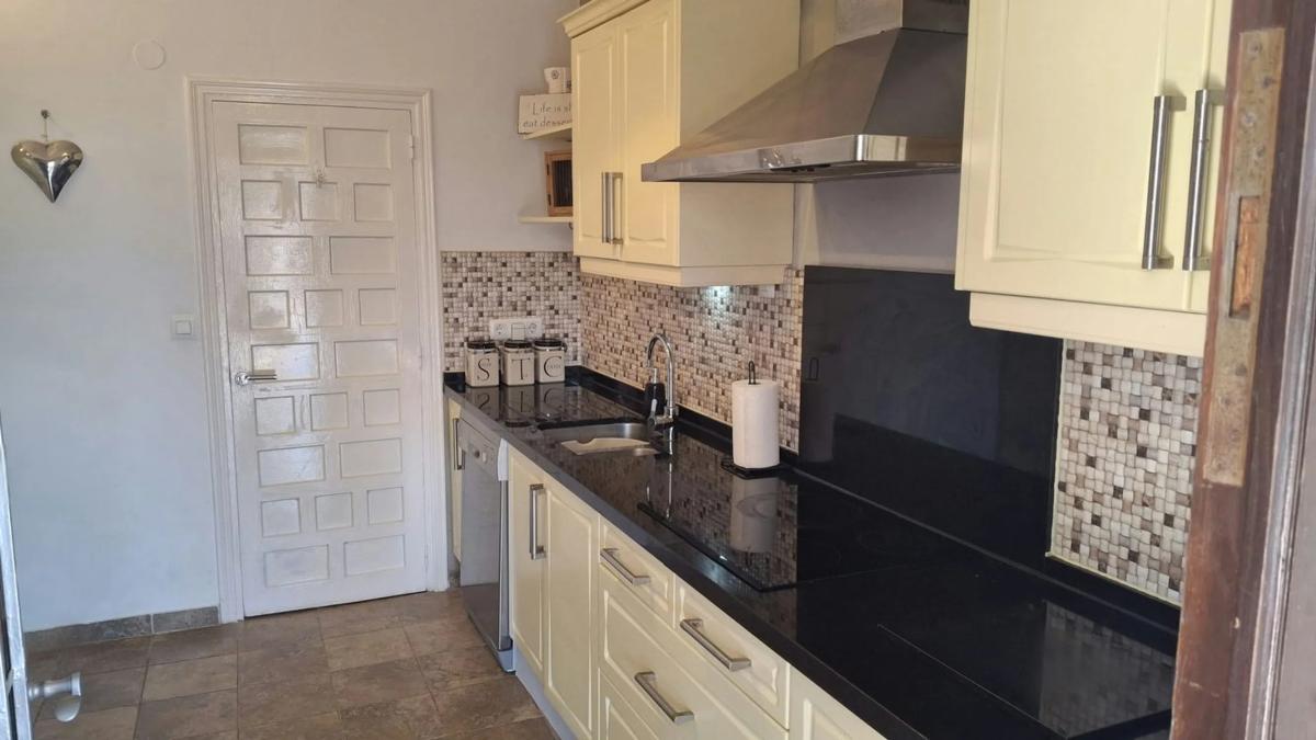 Sale of independent chalet in La Viña - Montemar - San Jaime, Benissa
 photo 4
