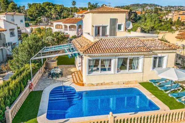Independent chalet for sale in Cometa-Carrió, Calpe
 photo 1