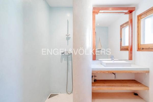 Chalet wolnostojący na sprzedaż w  Cometa-Carrió, Kalpe photo 4