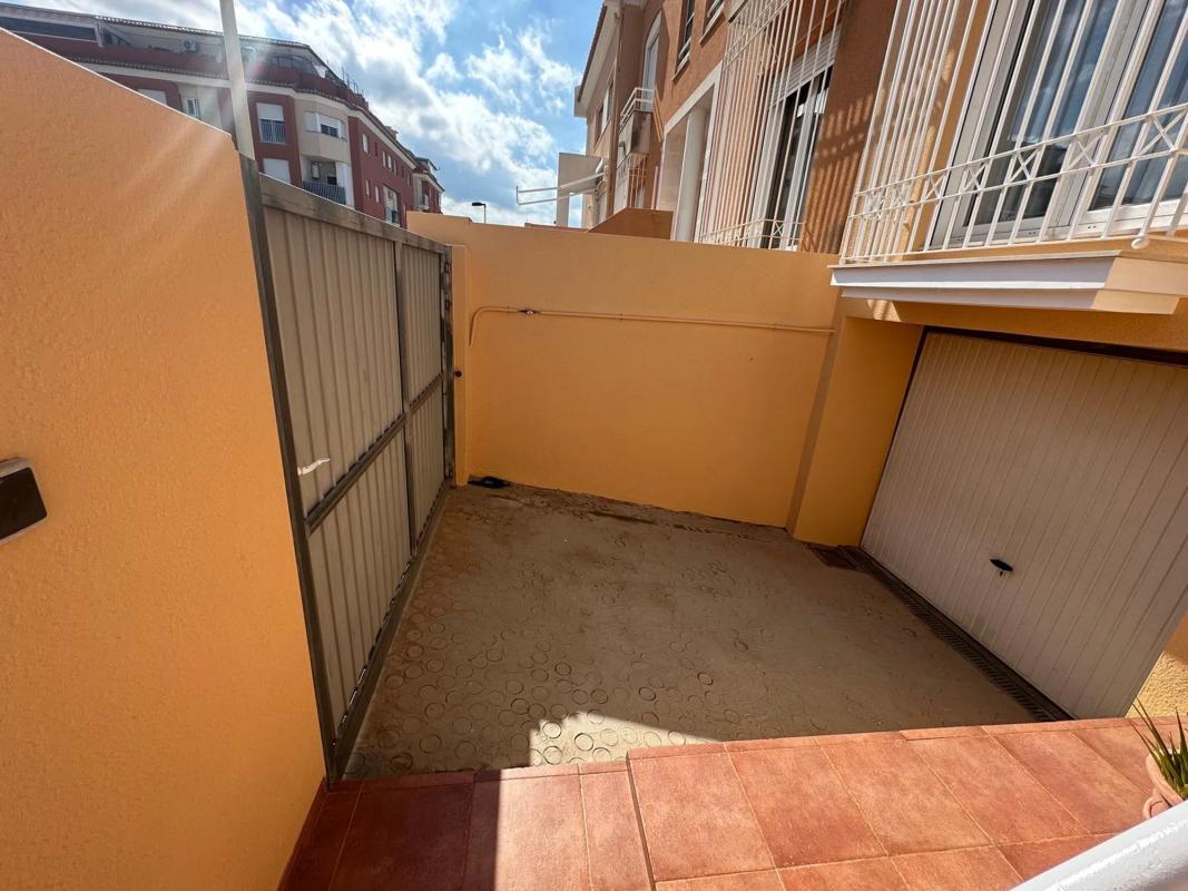 Propiedades en venta y alquiler en España photo 4