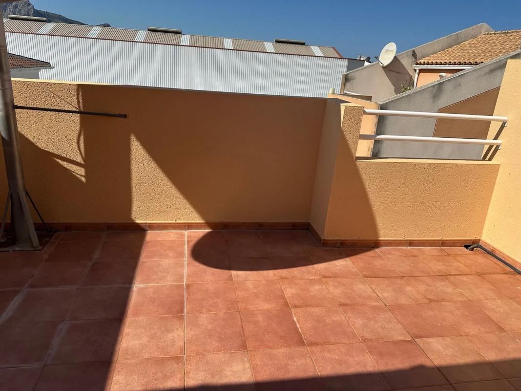 Propiedades en venta y alquiler en España photo 5