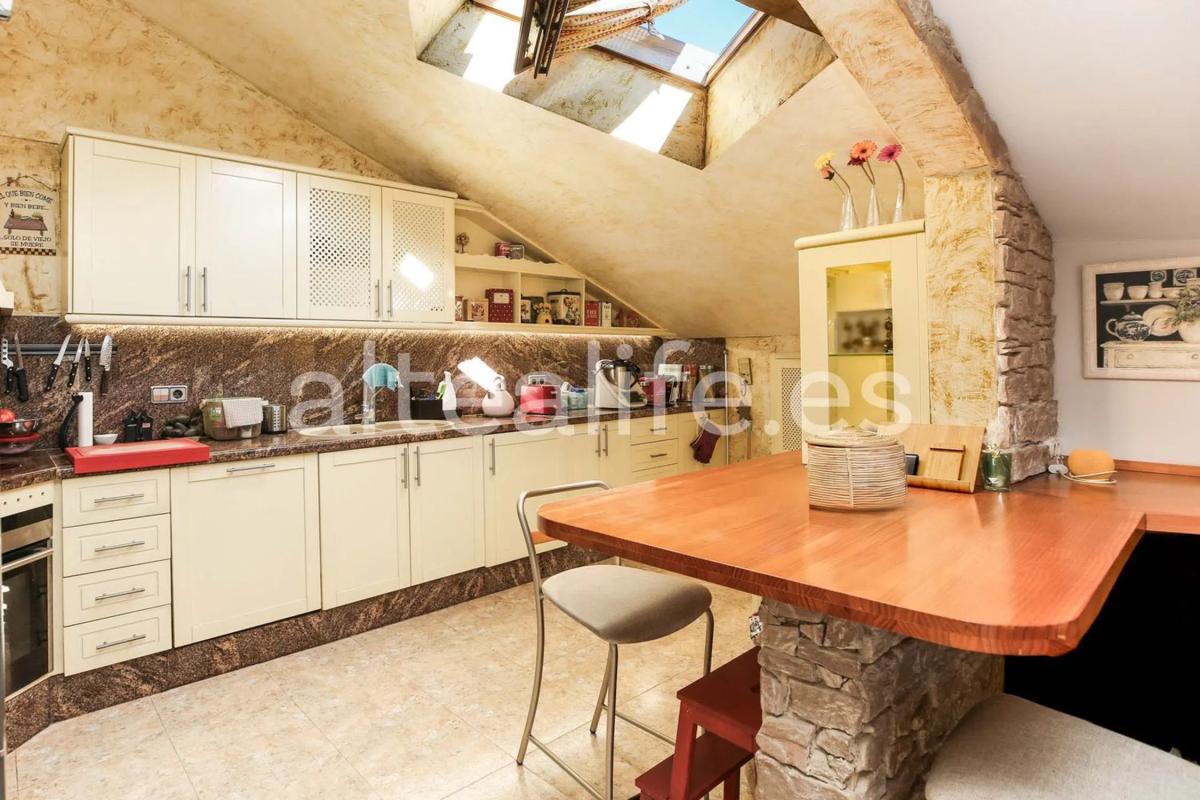 Продажа пентхауса на  Calle Consell, Алтея photo 4