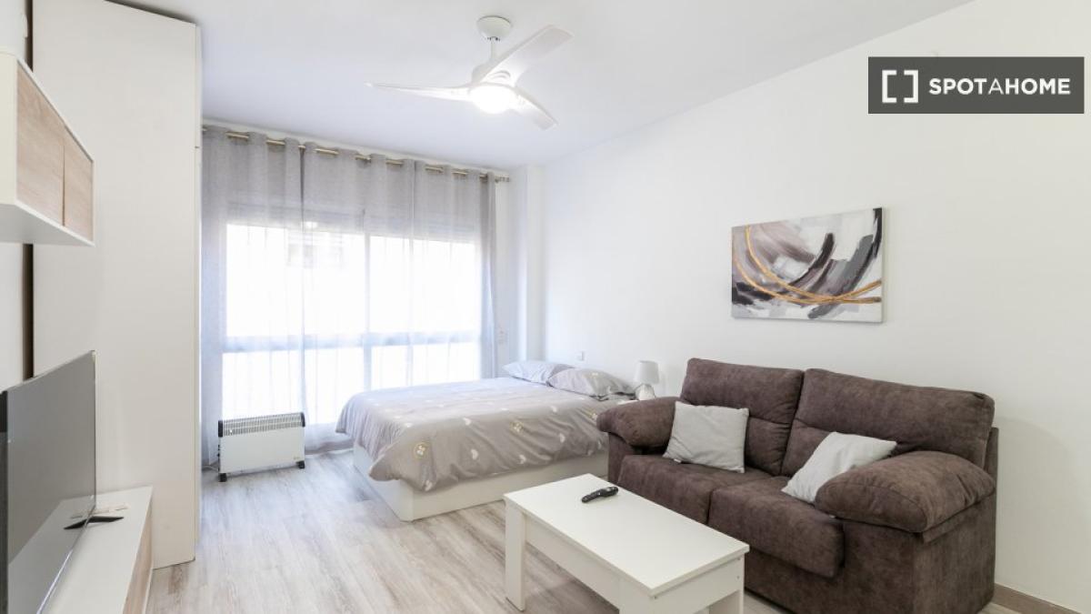 Properties for sale and rent in Spain photo 1