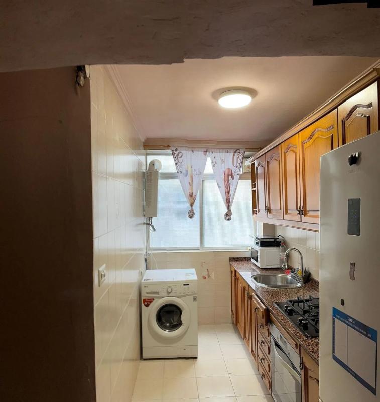 Продажа квартиры на Calle Moncada, Аликанте / Алакант
photo 2
