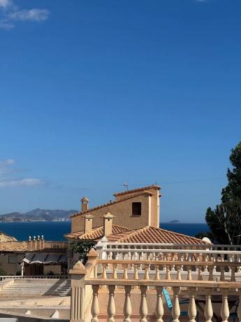 Chalet independiente en venta en Pueblo Acantilado - Lanuza, El Campello
thumbnail 1