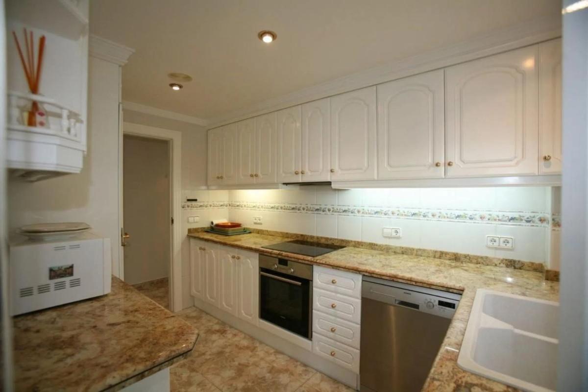 Venta de piso en Avenida Europa, Calpe
photo 2