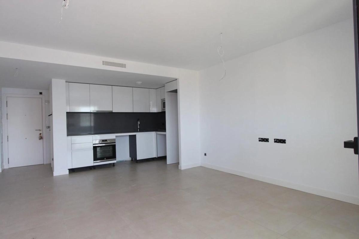 Продажа квартиры на Avenida de los Ejércitos Españoles, Кальпе
 photo 5