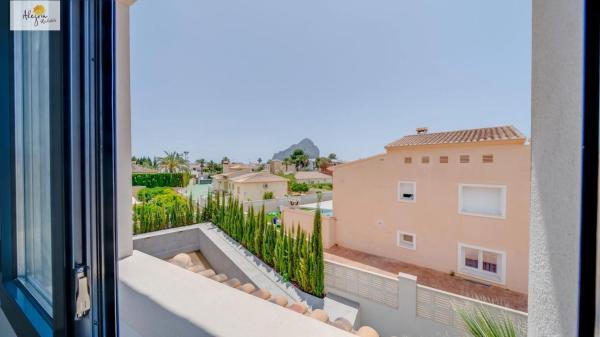 Independent chalet for sale in Cometa-Carrió, Calpe
photo 1