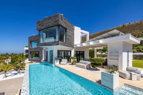 Independent chalet for sale in Calle Leonardo da Vinci, 108, Jávea/Xàbia
 photo 2