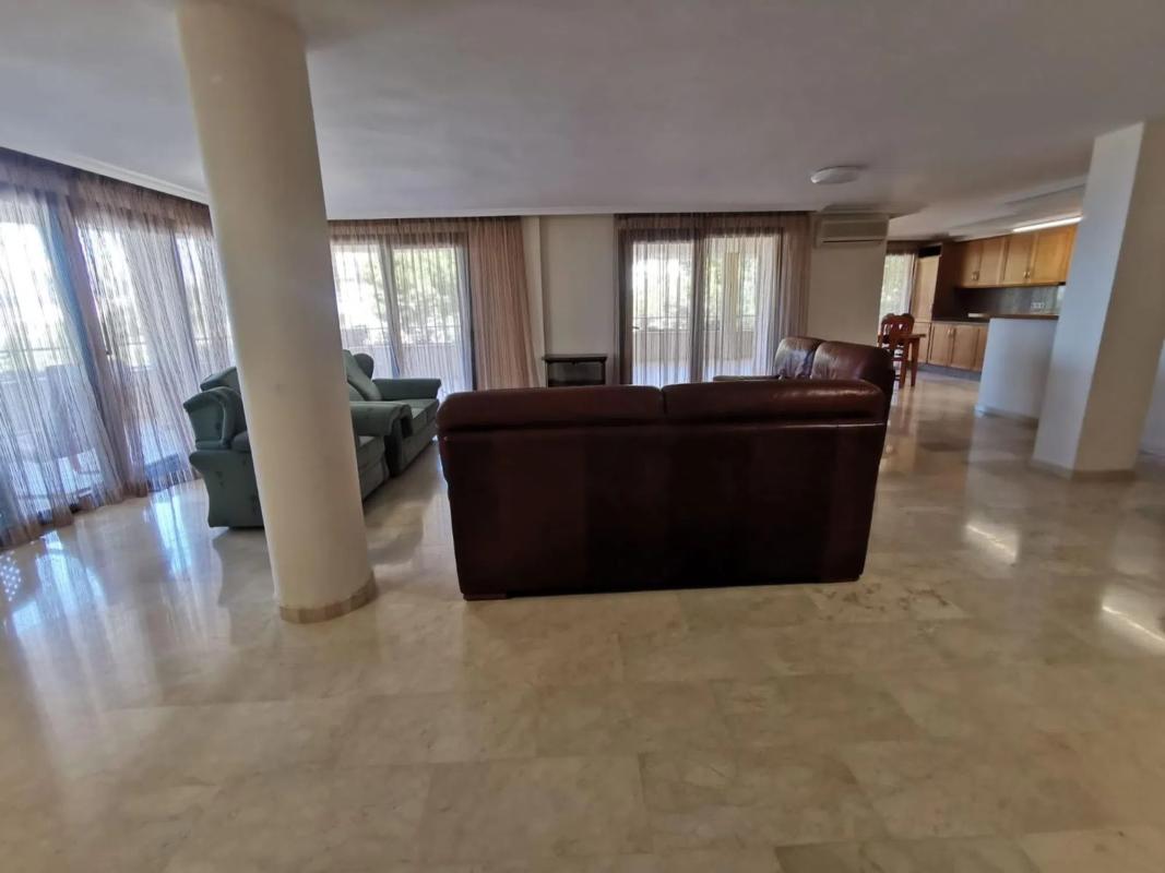 Продажа квартиры на Calle Principal de la Serra, 157, Алтея
photo 2