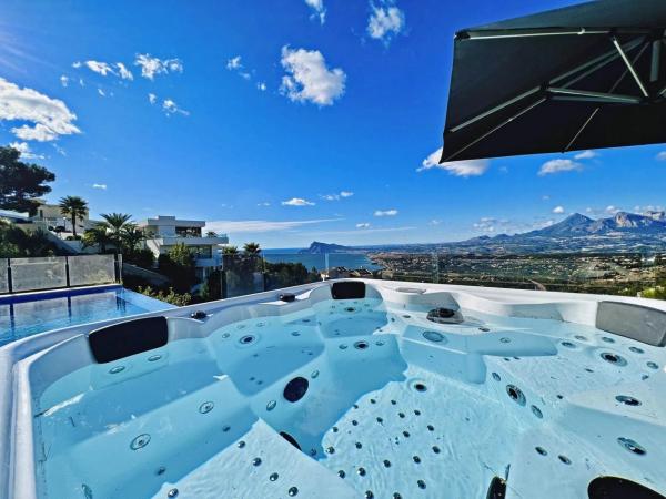 Chalet wolnostojący na sprzedaż w Altea Hills, Altea photo 1