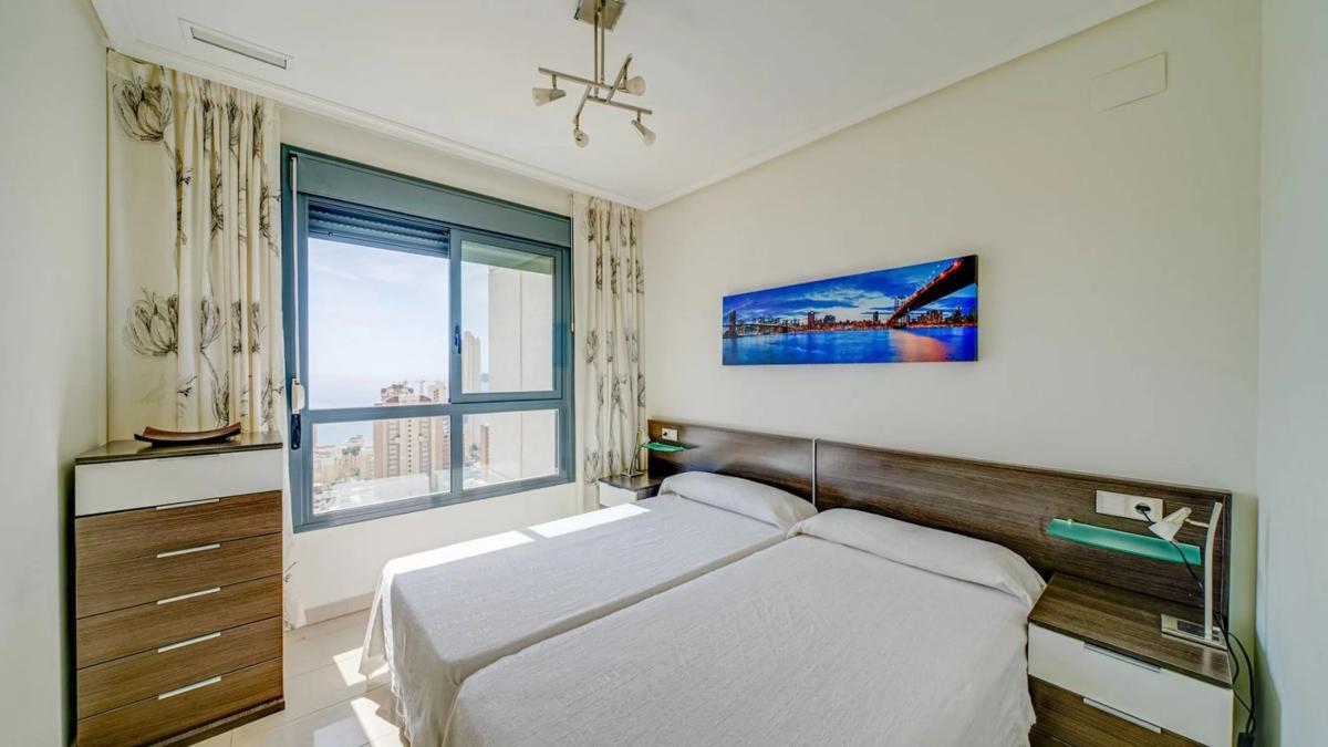 Venta de piso en Calle Derramador, Benidorm
photo 1