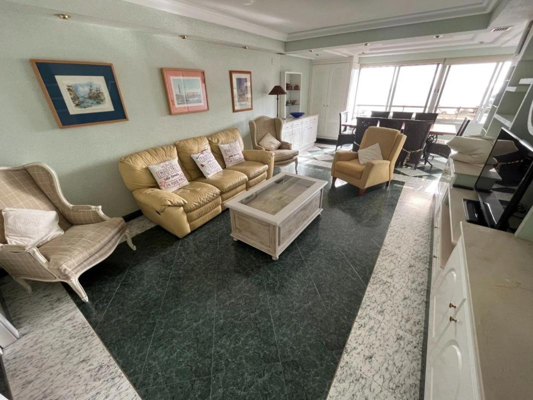 Sale of apartment in Playa de Poniente, Benidorm
photo 1