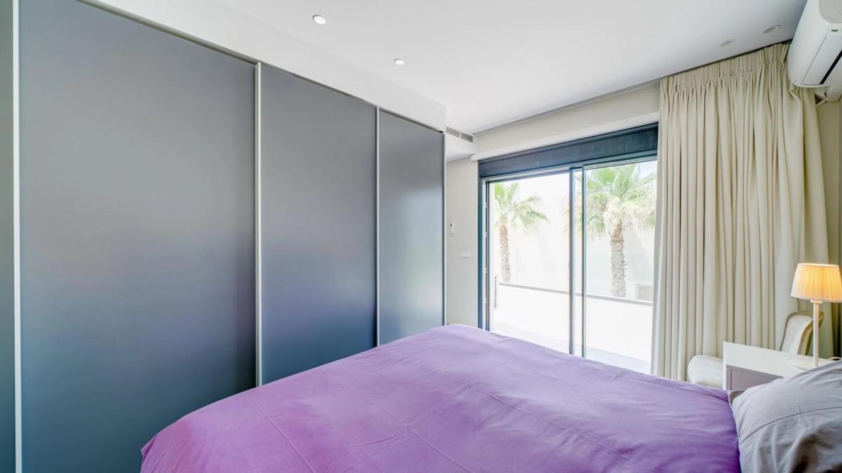 Sale of independent chalet in Balcón de Finestrat-Terra Marina, Finestrat
photo 3
