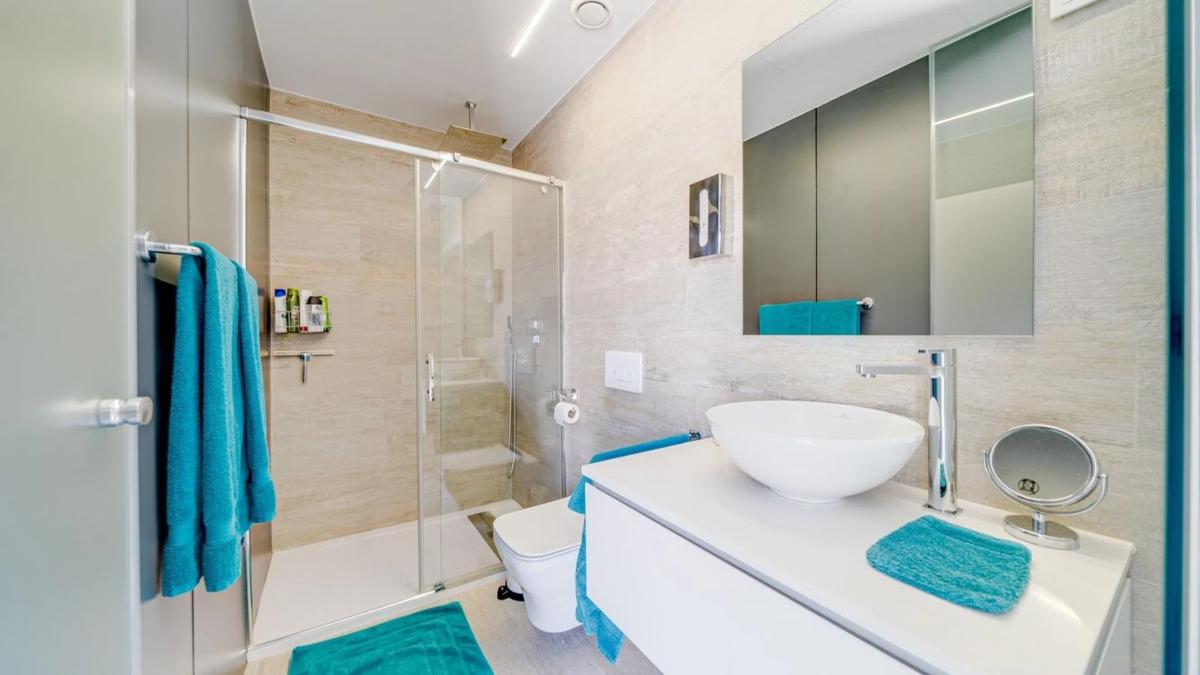 Sale of independent chalet in Balcón de Finestrat-Terra Marina, Finestrat
photo 5