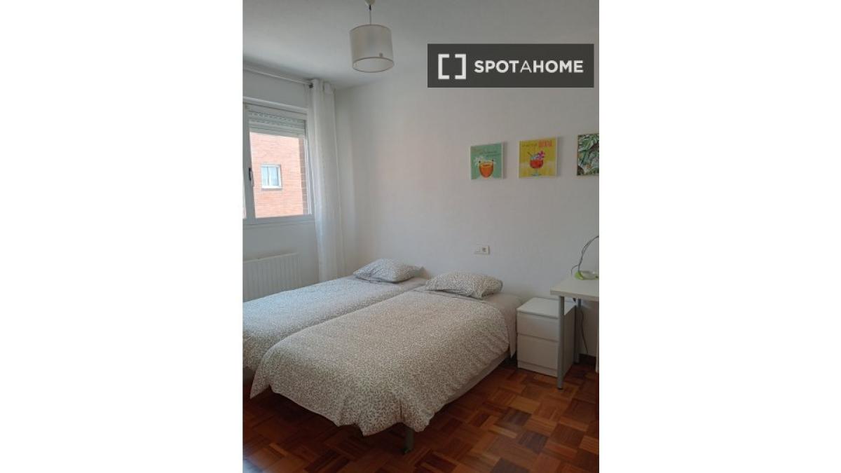 Propiedades en venta y alquiler en España photo 1