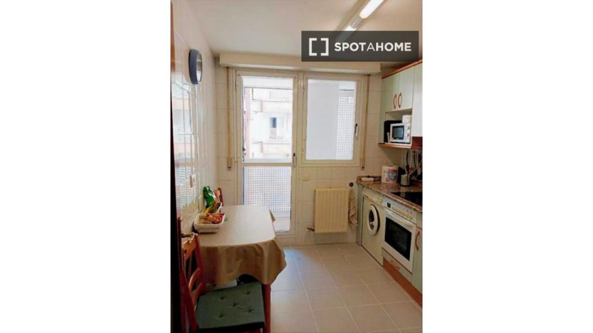Propiedades en venta y alquiler en España photo 3