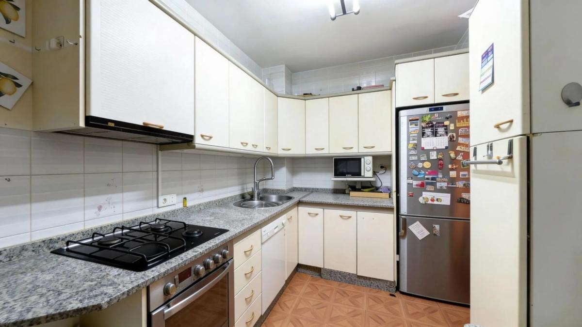 Продажа квартиры на Calle Pare Arnau, Биар
 photo 5