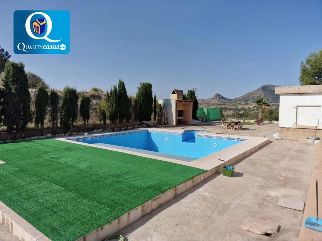 Venta de chalet independiente en Sax, Sax
 photo 3