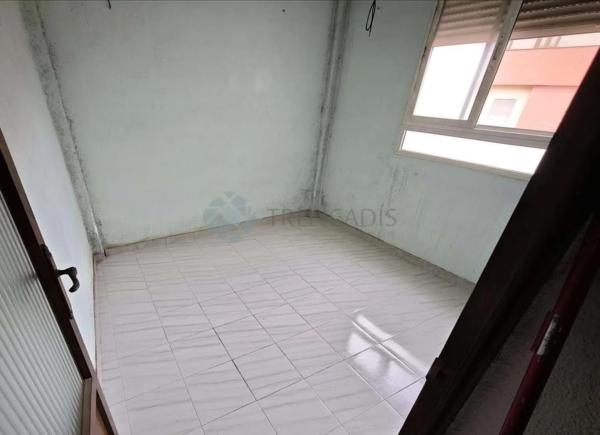 Квартира на продажу на Calle Cruz de Mayo, Вильена photo 1