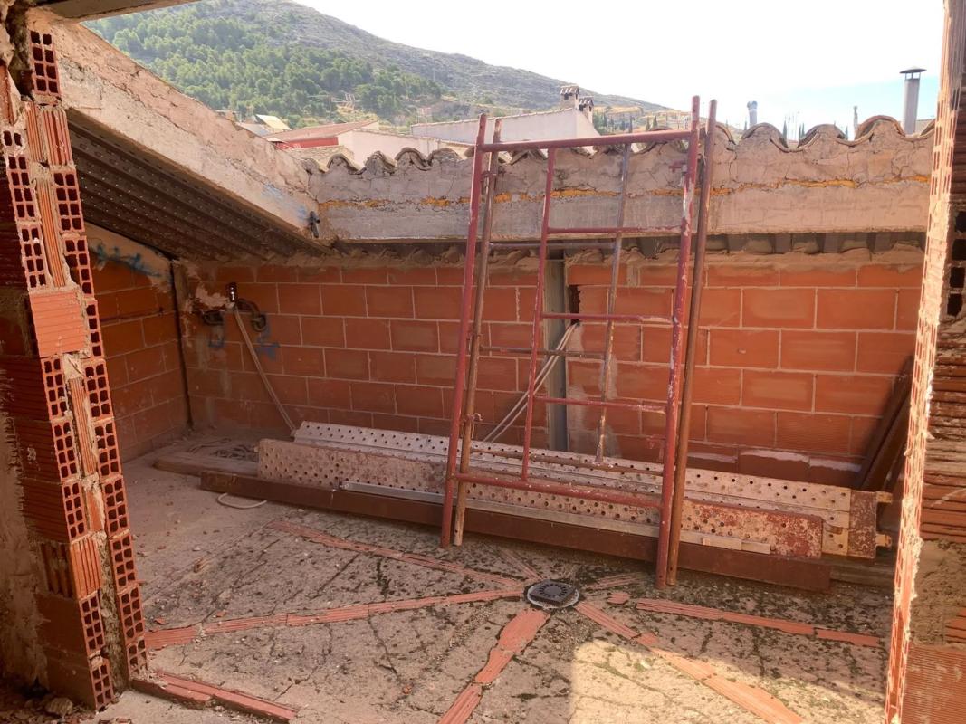 Properties for sale and rent in Spain photo 4