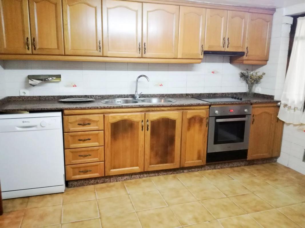 Sale of townhouse in Calle Carriles, 21 , Biar photo 2