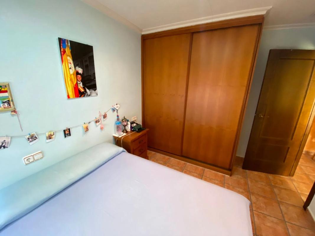 Sprzedaż niezależnego domku jednorodzinnego w Calle Gabriel Miró, Saks photo 3