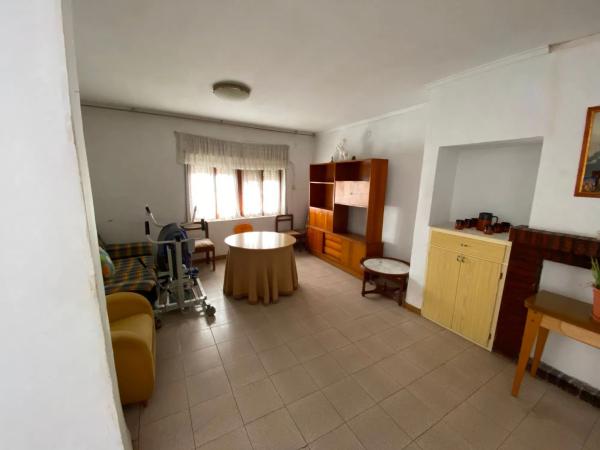 Chalet independiente en venta en Calle Ramón Franco, Sax
 photo 2