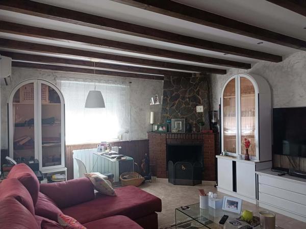 Chalet wolnostojący na sprzedaż w Sax, Saks thumbnail 2