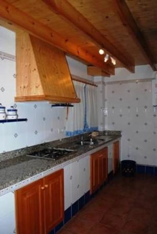 Четырехквартирный дом на продажу на  Talaeta , Бенехамa photo 1