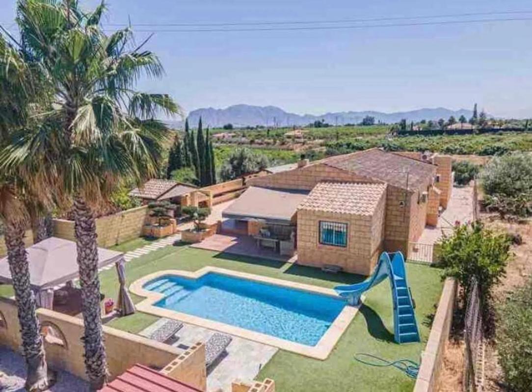 Sale of independent chalet in Albatera, Albatera
photo 1