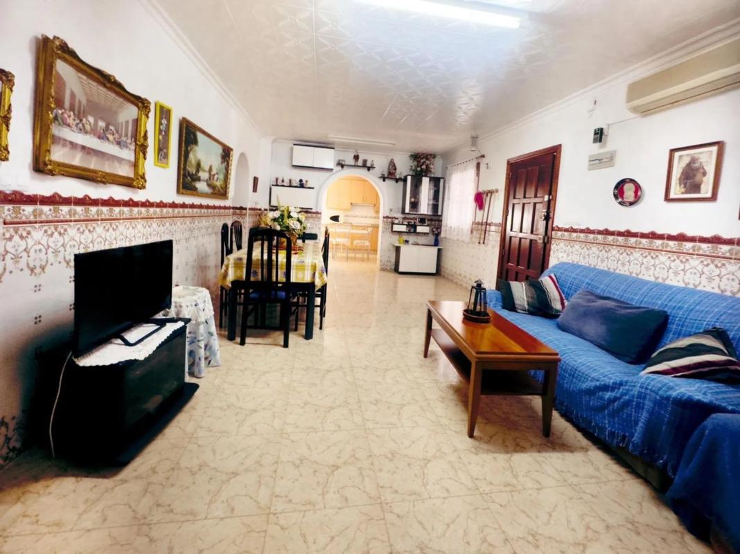 Sale of independent chalet in Partida Lomas Gp. 2, 117, Albatera
photo 1