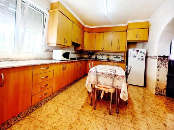 Частный шале на продаже в  Partida Lomas Gp. 2, 117, Албате́ра photo 2