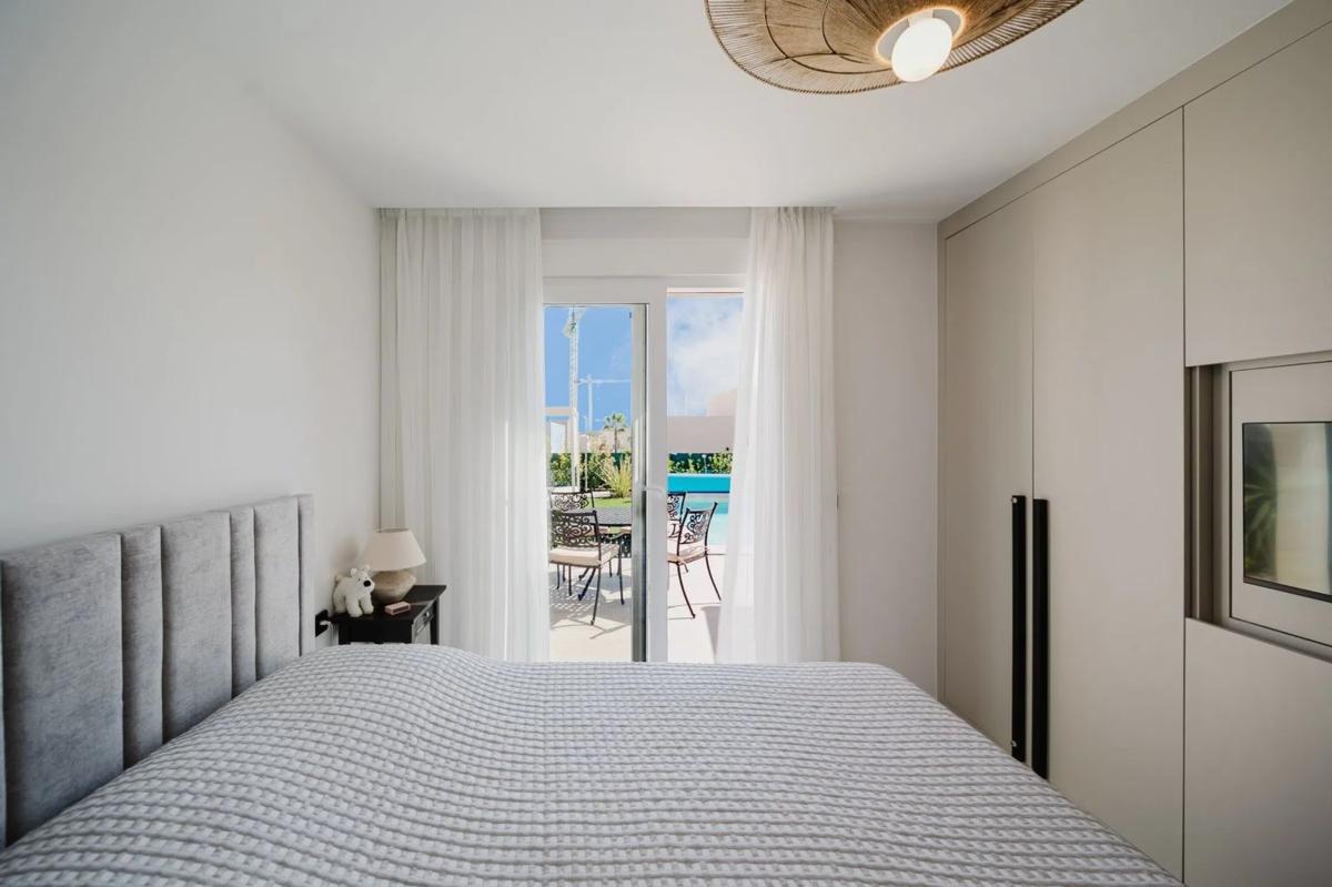 Продажа отдельного шале в  Avenida Antonio Pedrera Soler, Алгорфа photo 5