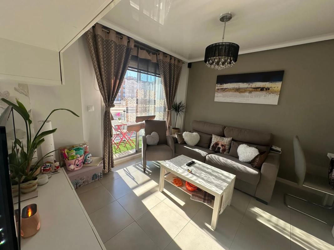 Sale of apartment in Calle Islas Canarias, 4, Almoradí
 photo 2
