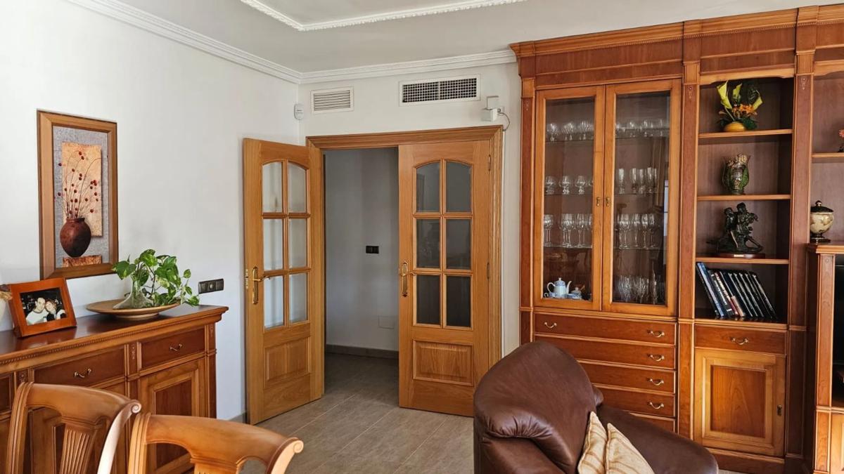 Продажа отдельного шале в Camino Jacarilla, Бенехусар photo 4
