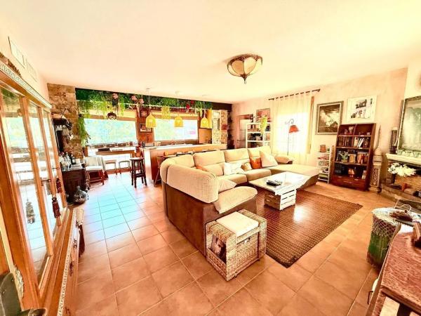 Independent chalet for sale in Benferri, Benferri
 photo 4