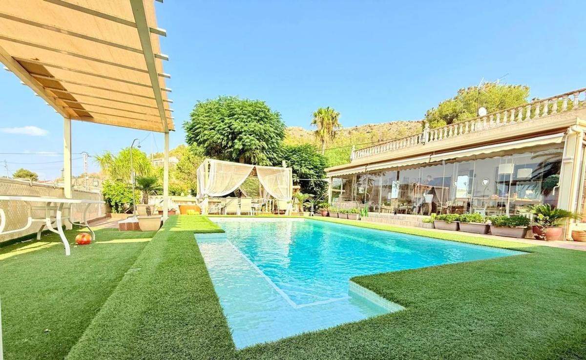 Sale of independent chalet in Benferri, Benferri
photo 5