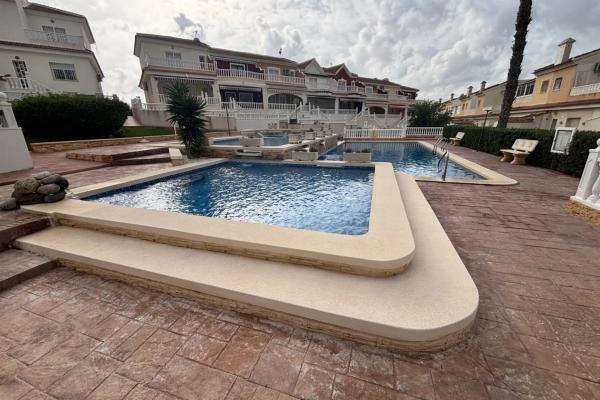 Chalet pareado photo 4