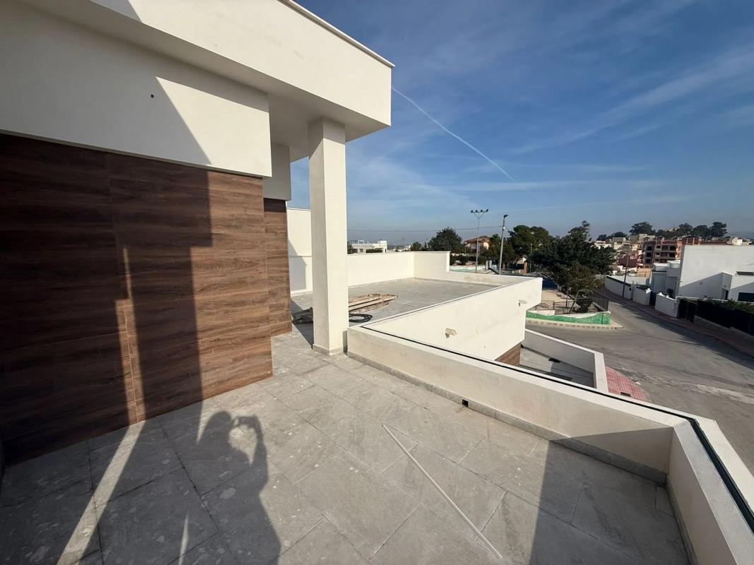 Продажа отдельного шале в Calle la Loma, 14, Бигастро photo 5