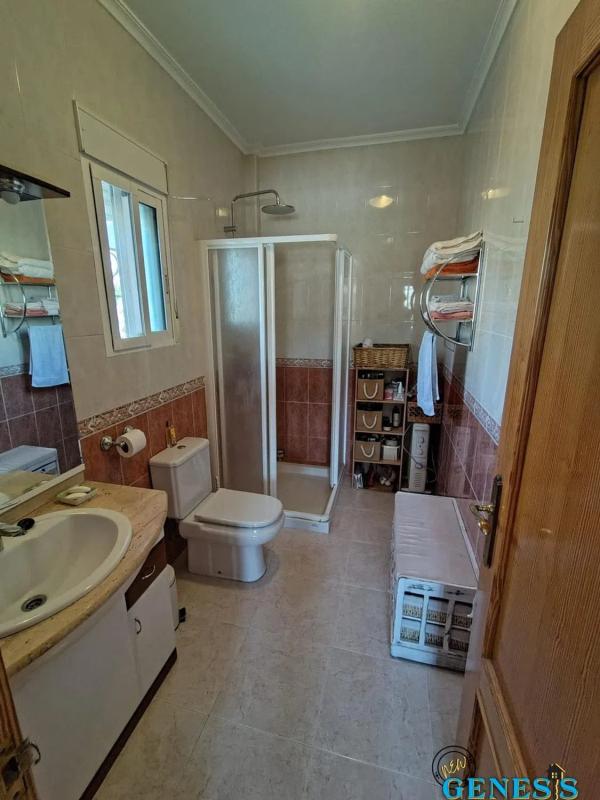 Продажа отдельного шале в  CL HOLANDA, Бигастро photo 2