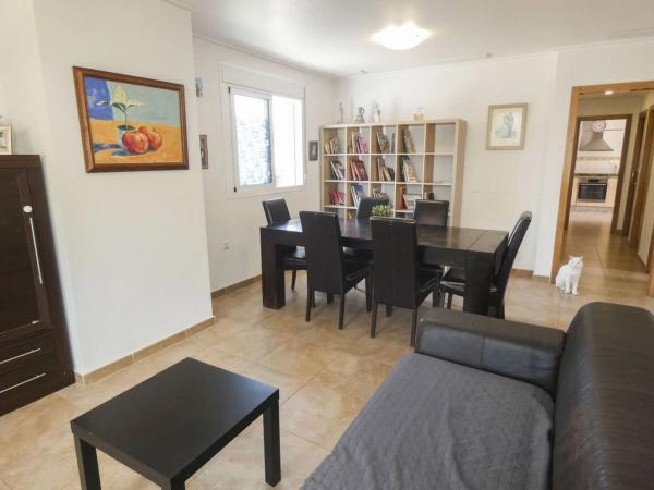 Частный шале на продаже в  Calle Naranjo, 44, Бигастро photo 1