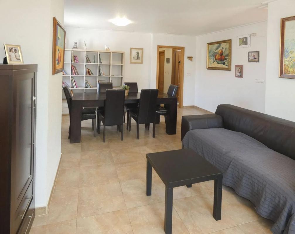 Продажа отдельного шале в  Calle Naranjo, 44, Бигастро photo 4