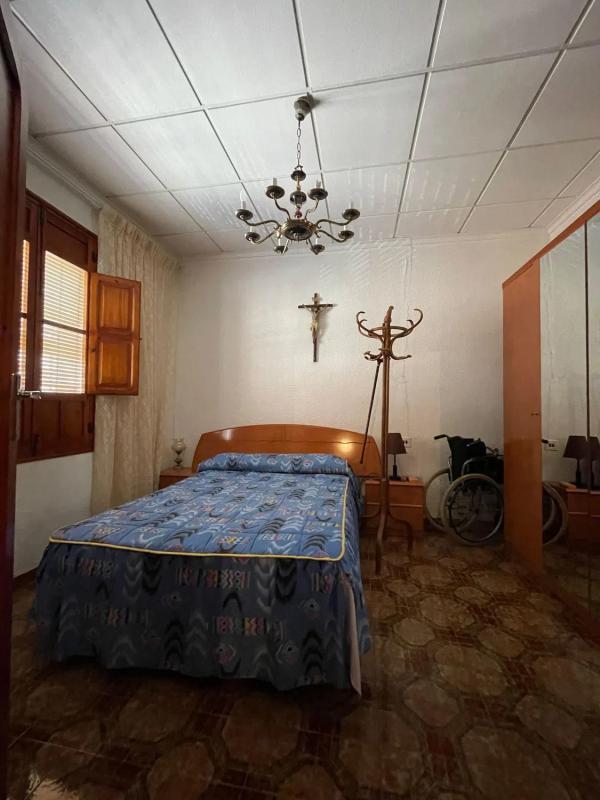 Недвижимость на продажу и в аренду в Испании photo 1