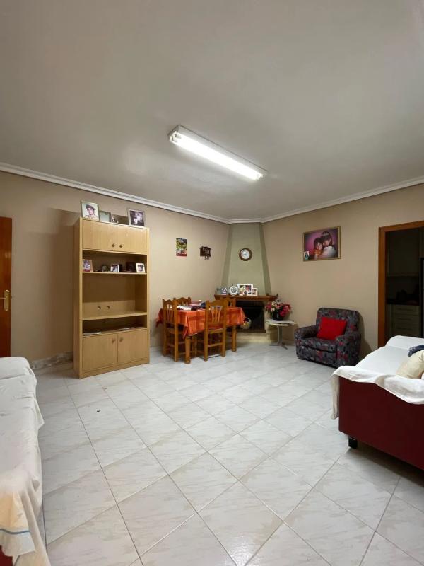 Недвижимость на продажу и в аренду в Испании photo 4