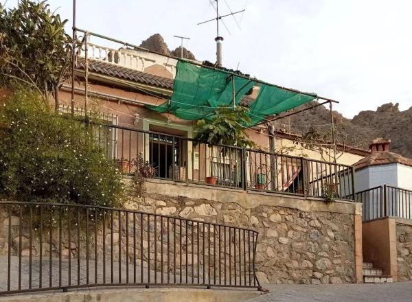 Terraced house for sale at Calle de las Colmenas , Callosa de Segura photo 1