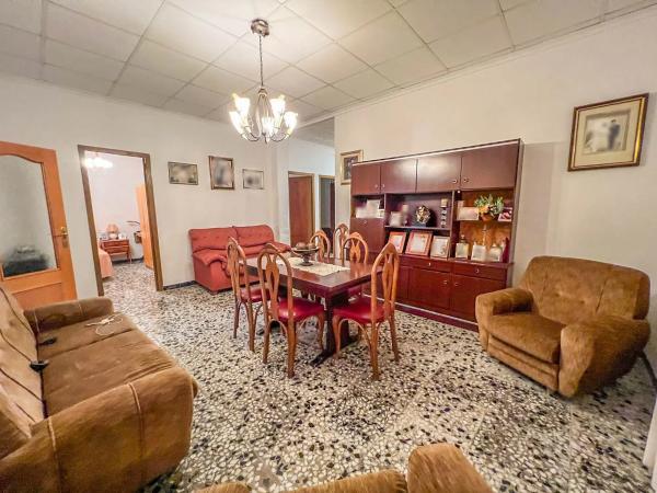 Independent chalet for sale in Vereda de los Cubos, Callosa de Segura
thumbnail 1