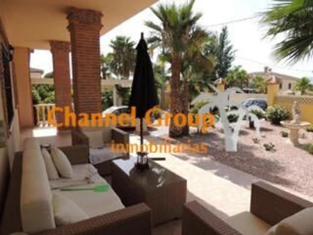 Venta de chalet independiente en Catral, Catral
photo 4